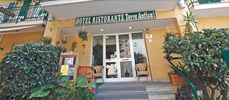 Hotel Torre Antica Loano Exterior photo